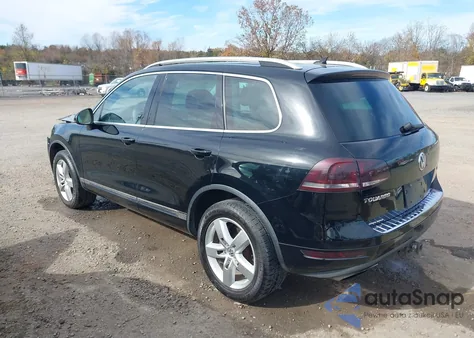 2011 Volkswagen Touareg Vr6 Lux из США, поврежденный, VIN WVGFF9BP5BD000803